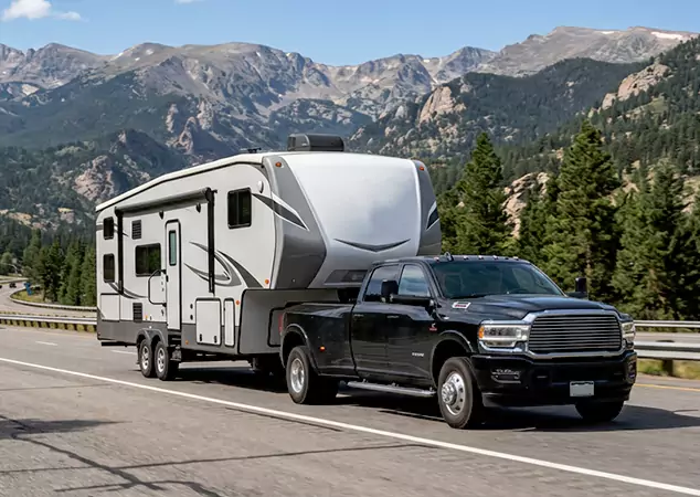 Why Choose Alaska Hauling Pros Over Other Recreational Vehicle Transport Companies in Alaska, AK?